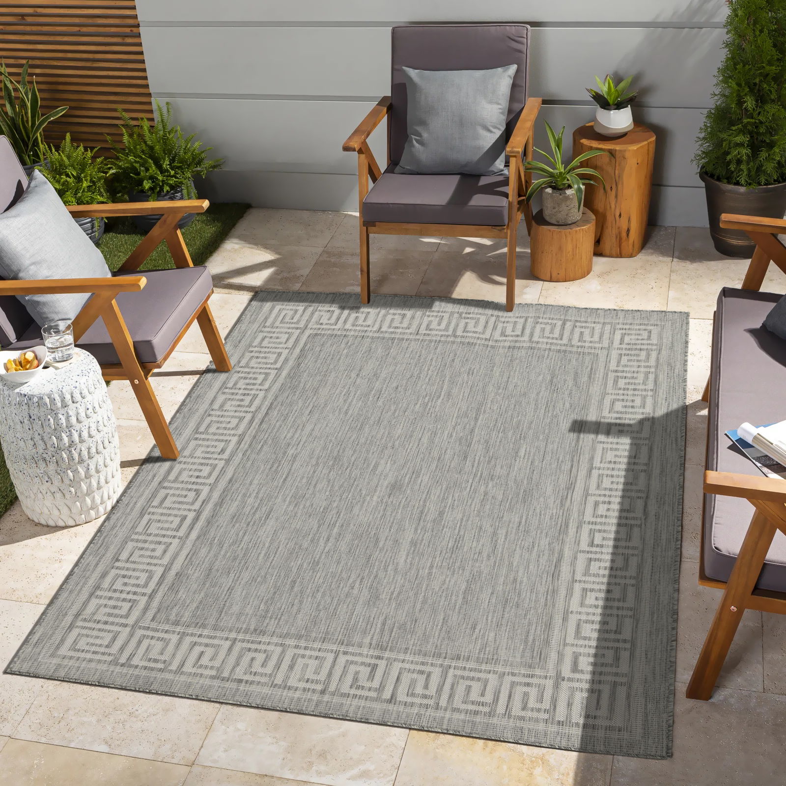 Sunshine - 2'7" X 7'3" Indoor / Outdoor Area Rug - Polypropylene Icona Home Decor
