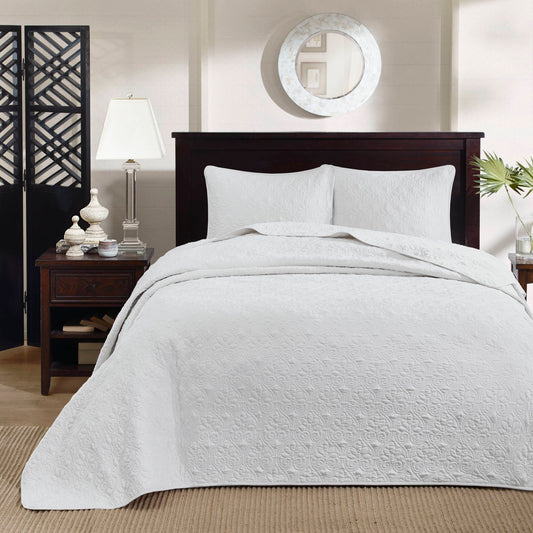 Quebec - Queen Reversible Bedspread Set - White Madison Park