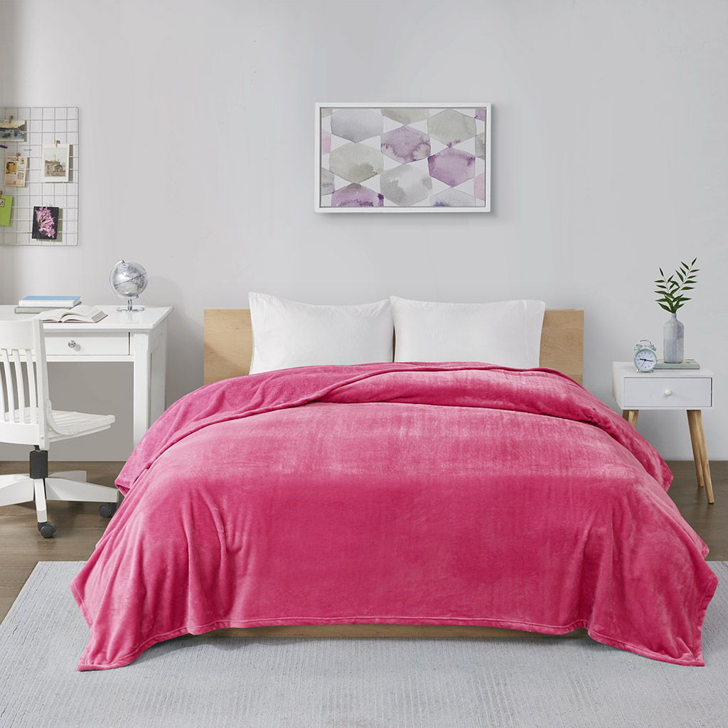Twin Oversized Blanket - Pink Intelligent Design