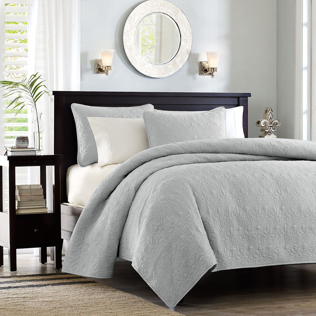 Quebec - King Reversible Coverlet Set - Gray