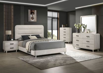Nyomi - Bedroom Set Crown Mark