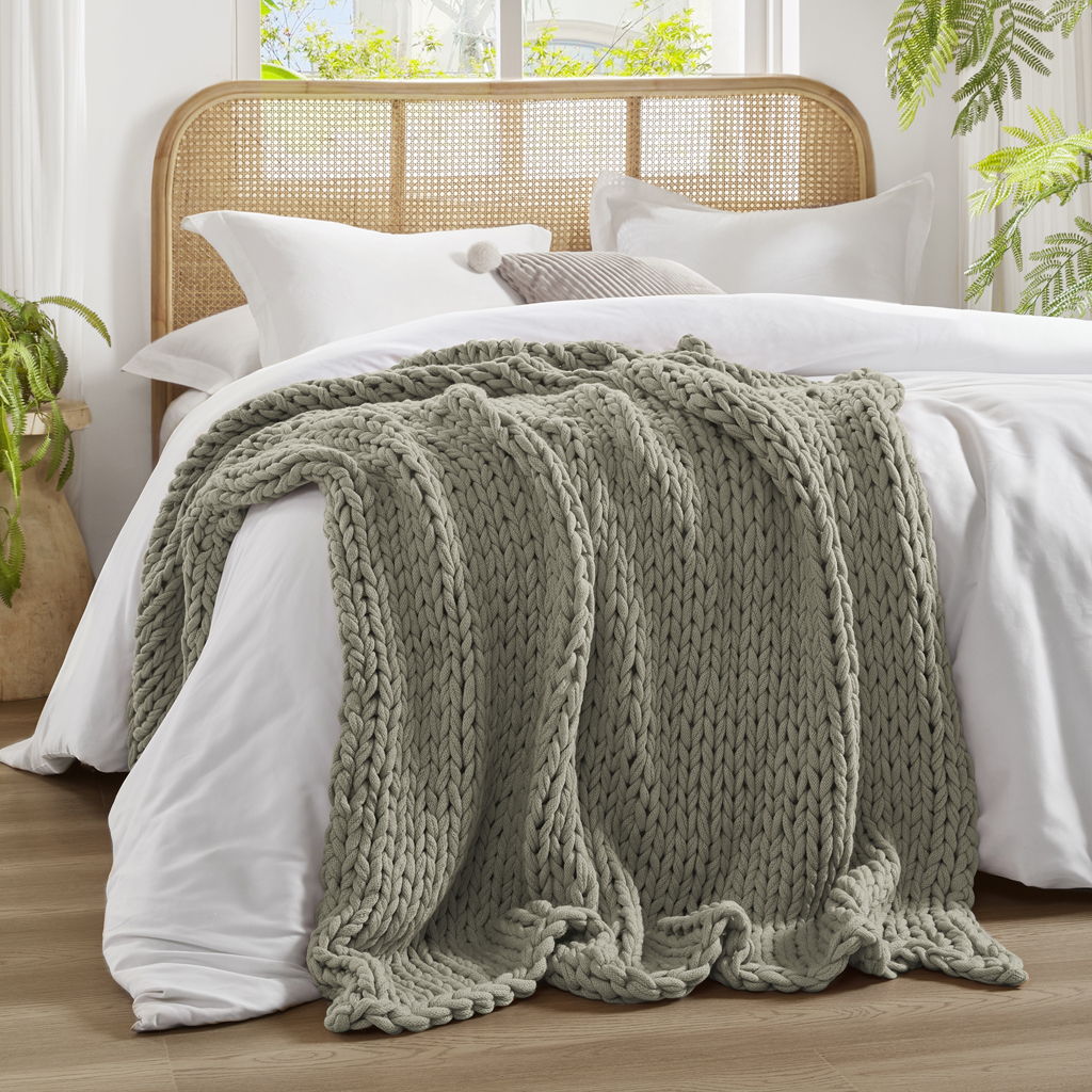 Chunky Double Knit Handmade Throw - Gray Madison Park