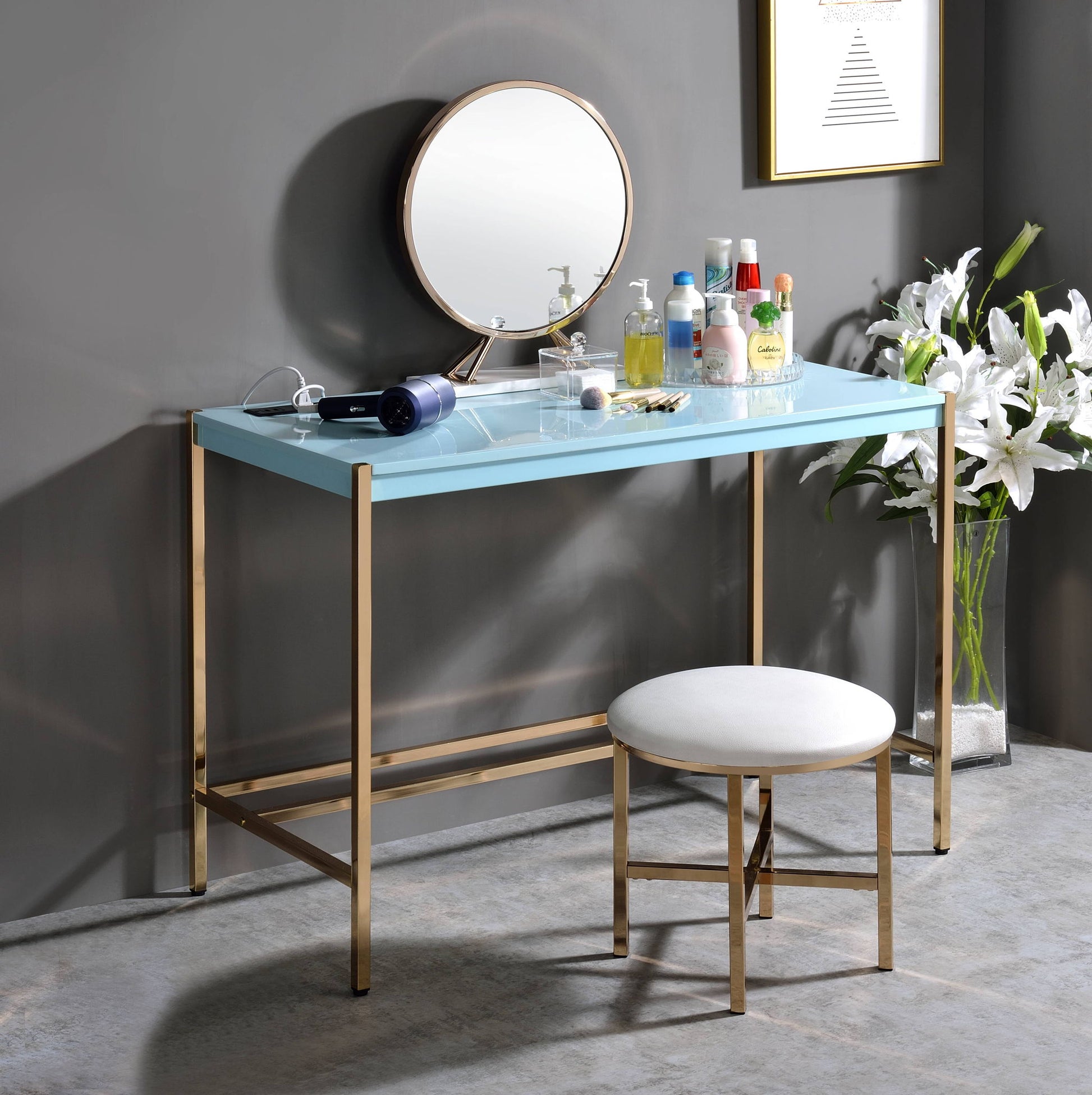 Midriaks - Writing Desk With USB Acme