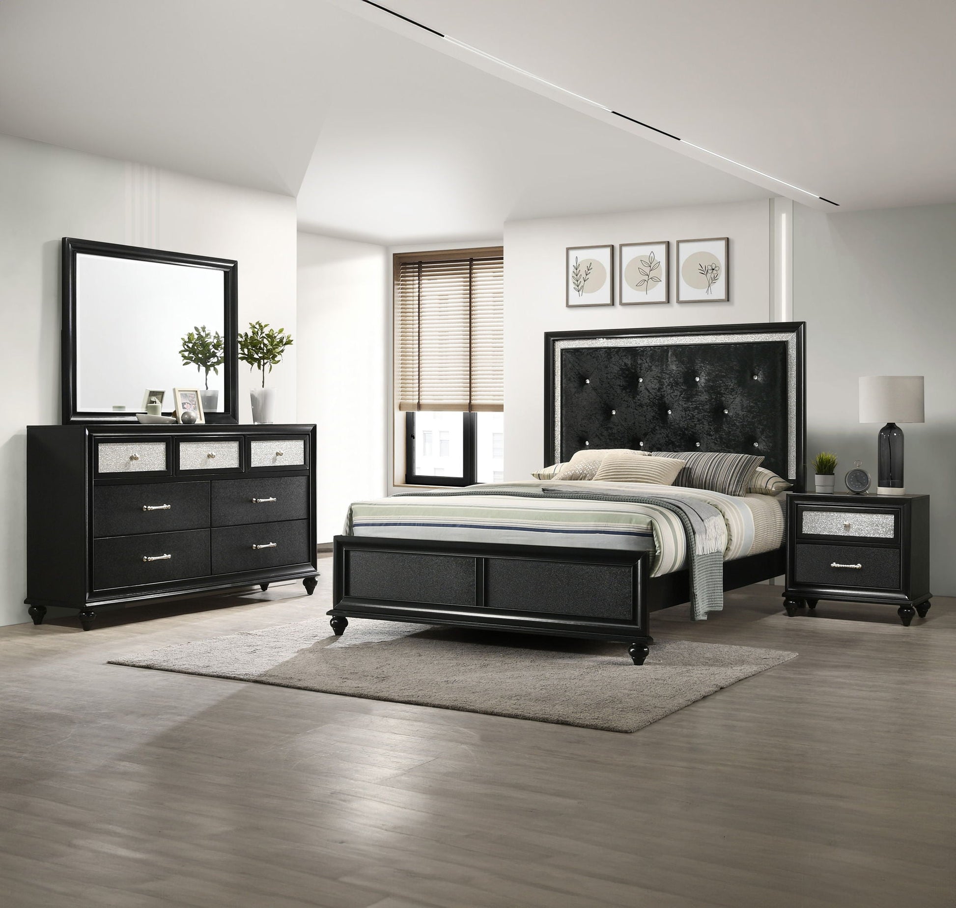 Lila - Bedroom Set Crown Mark