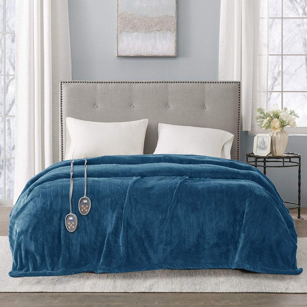 Heated Plush - Queen Blanket - Teal