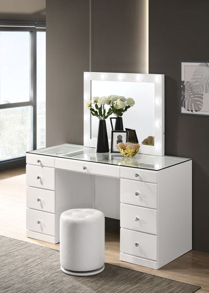 Avery - Vanity Set Crown Mark