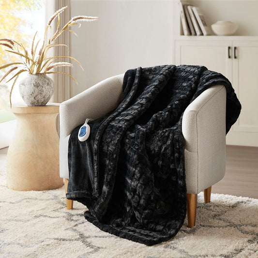 Zuri - Oversized Heated Throw - Black Texture Beautyrest