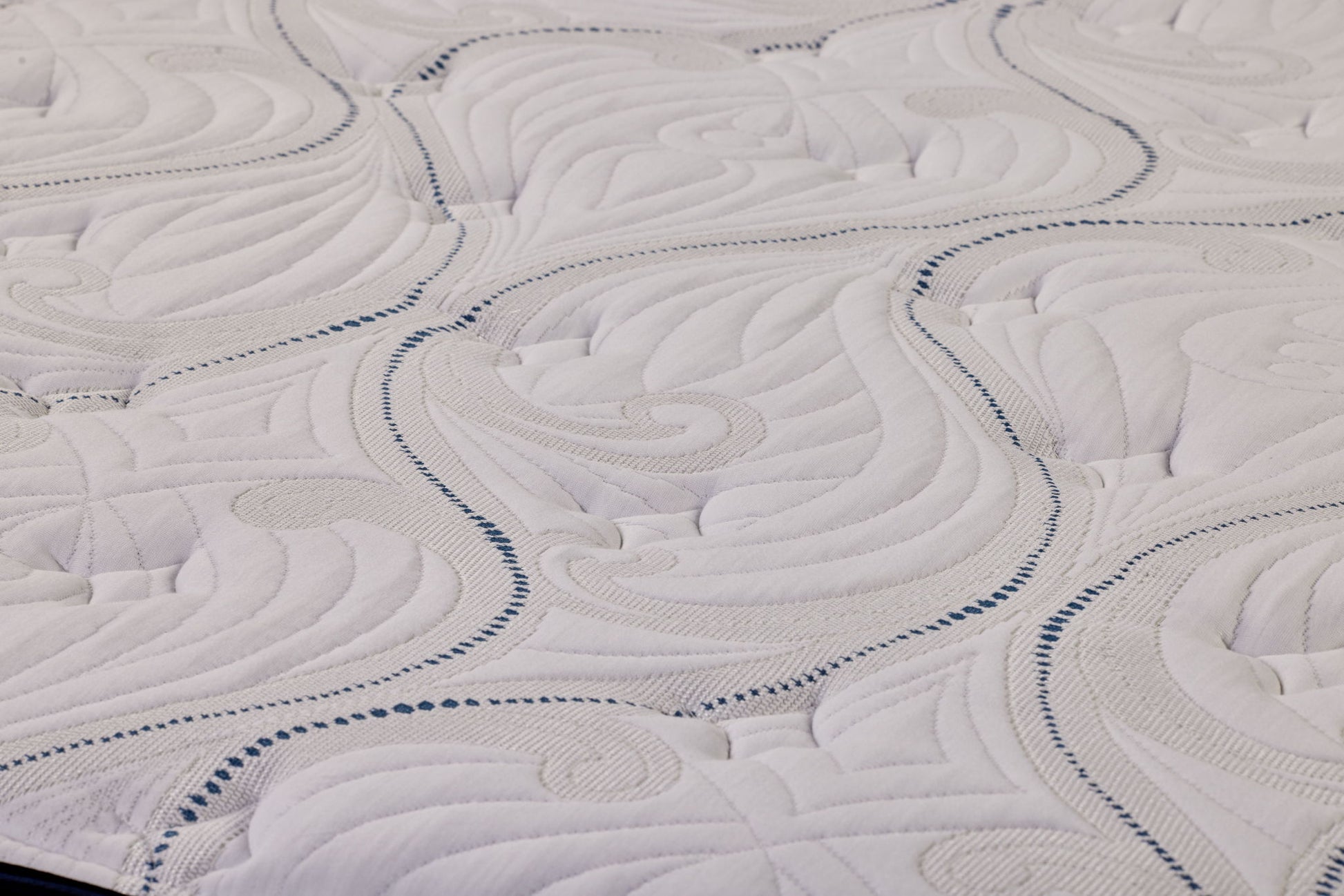 Restonic - ComfortCare DreamLux Plush Restonic Mattress