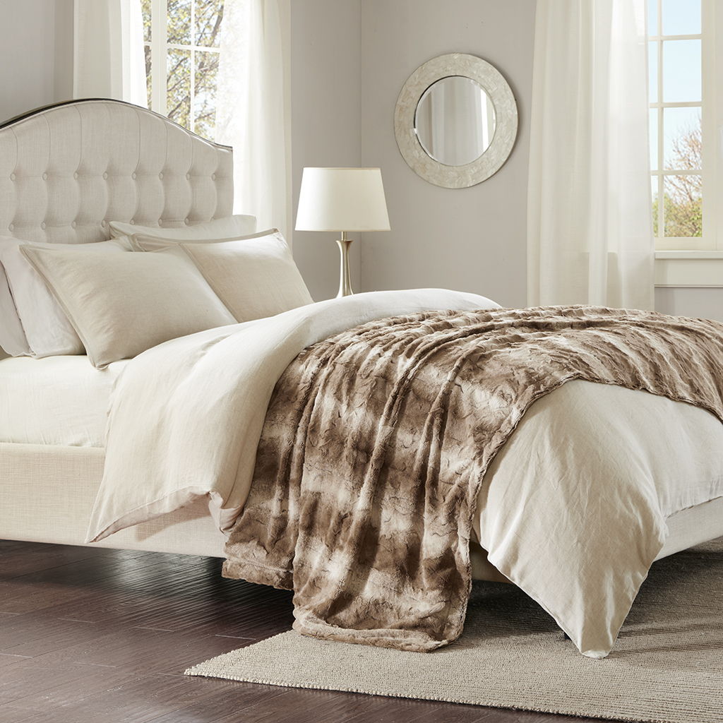 Zuri - Oversized Bed Throw - Tan