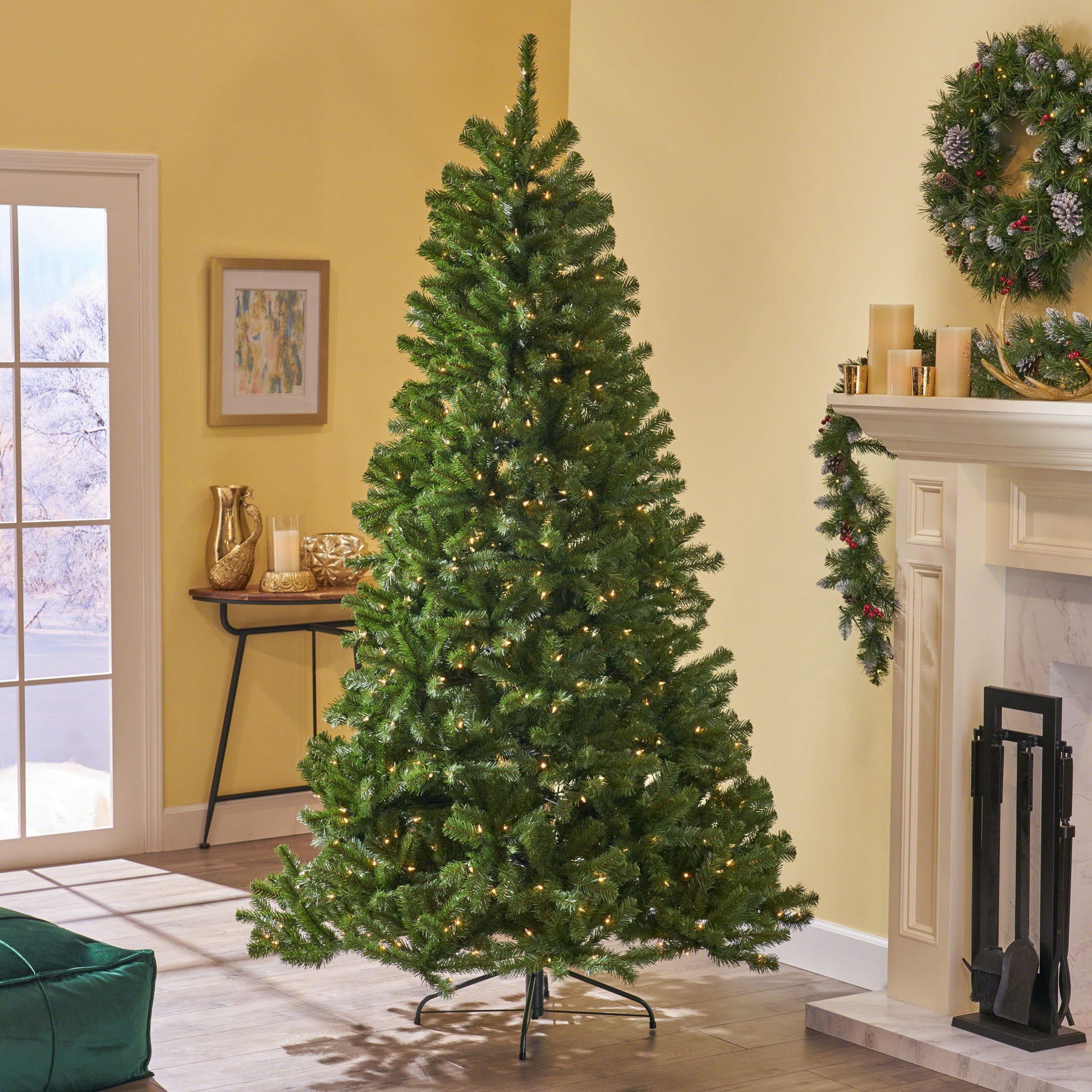 Noble - 7' Hinged Christmas Tree With 500 Clear Lights - Green Noble House
