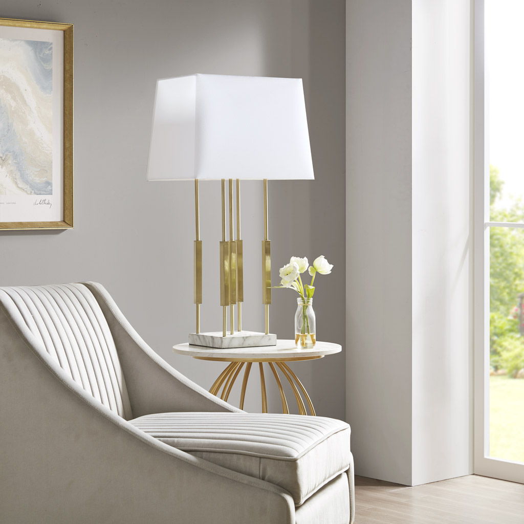 Doyer - Metal Table Lamp - Gold/White