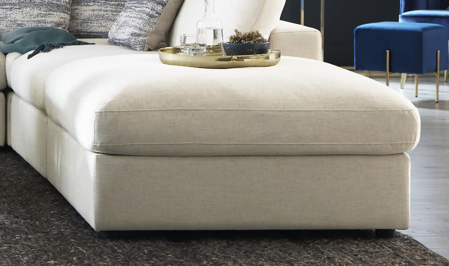 Serene - Square Upholstered Ottoman CoasterEssence
