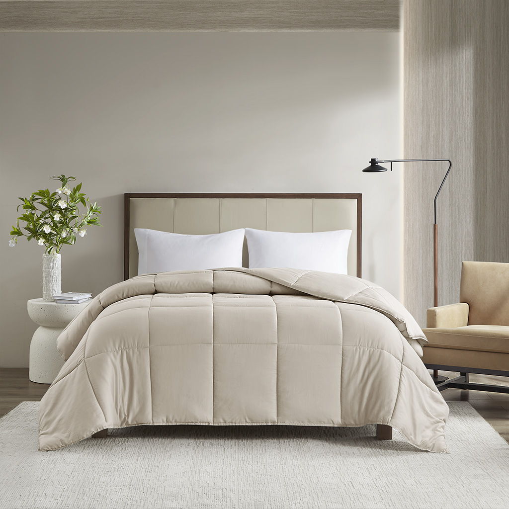 Winfield - 300 Thread Count Cotton Shell Luxury Down Alternative Comforter - Beige Madison Park