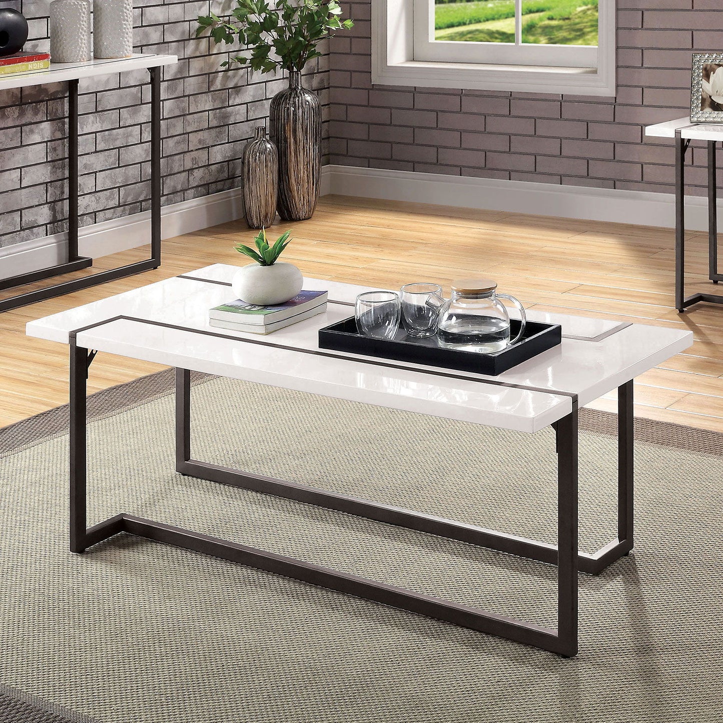 Izar - Coffee Table - White / Gun Metal