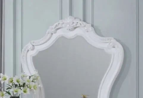 Latisha - Mirror - White Acme