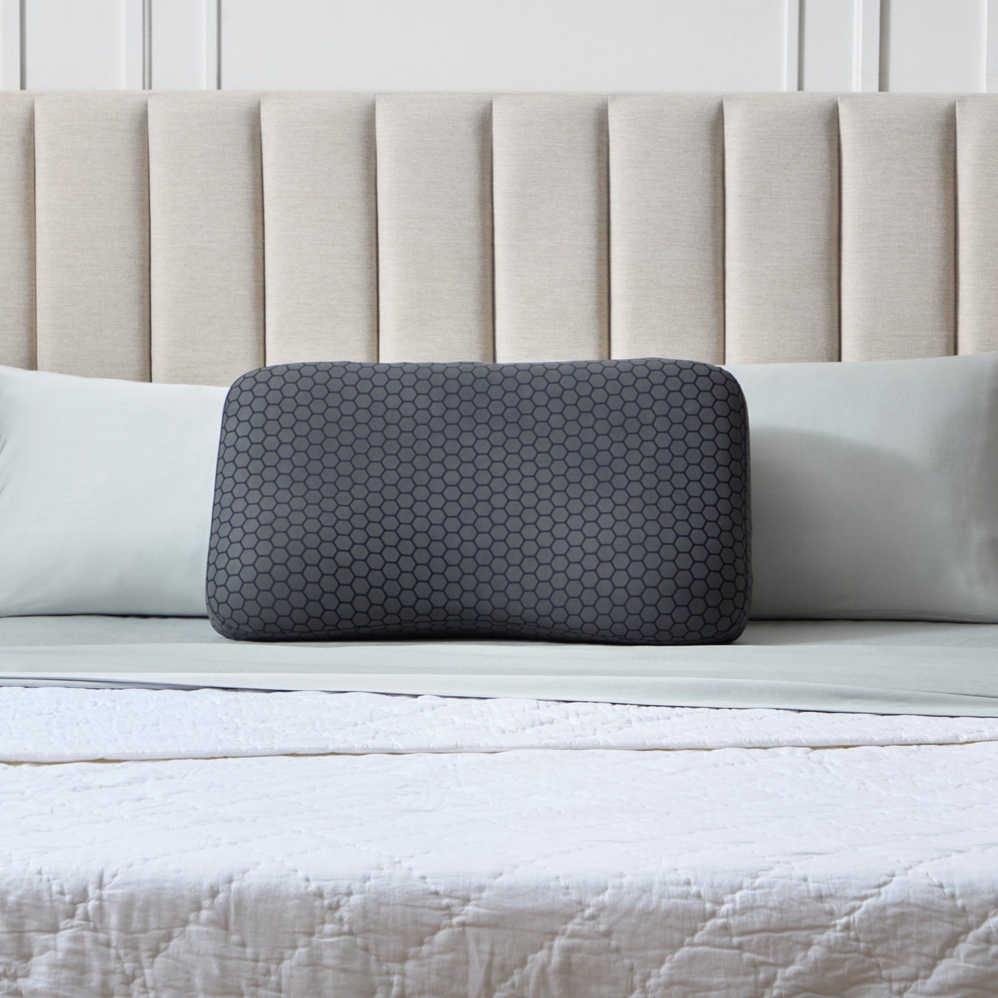 HexCurve - Pillow Malouf