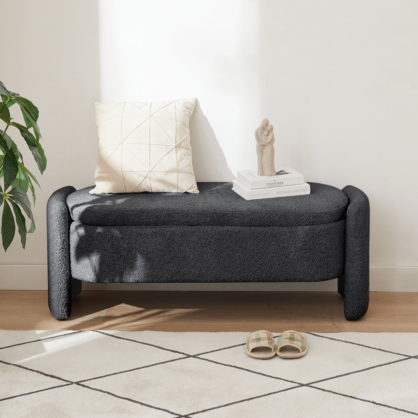 Ottoman Oval Storage Bench, 3D Lamb Fleece Bench With Large Storage Space For The Living Room, Entryway And Bedroom