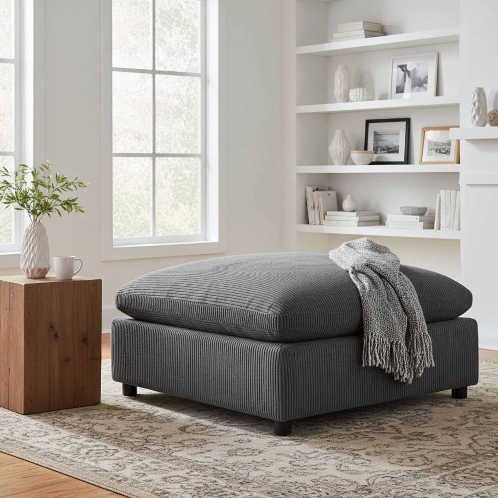Chelsea - Ottoman Ridgecrest Home