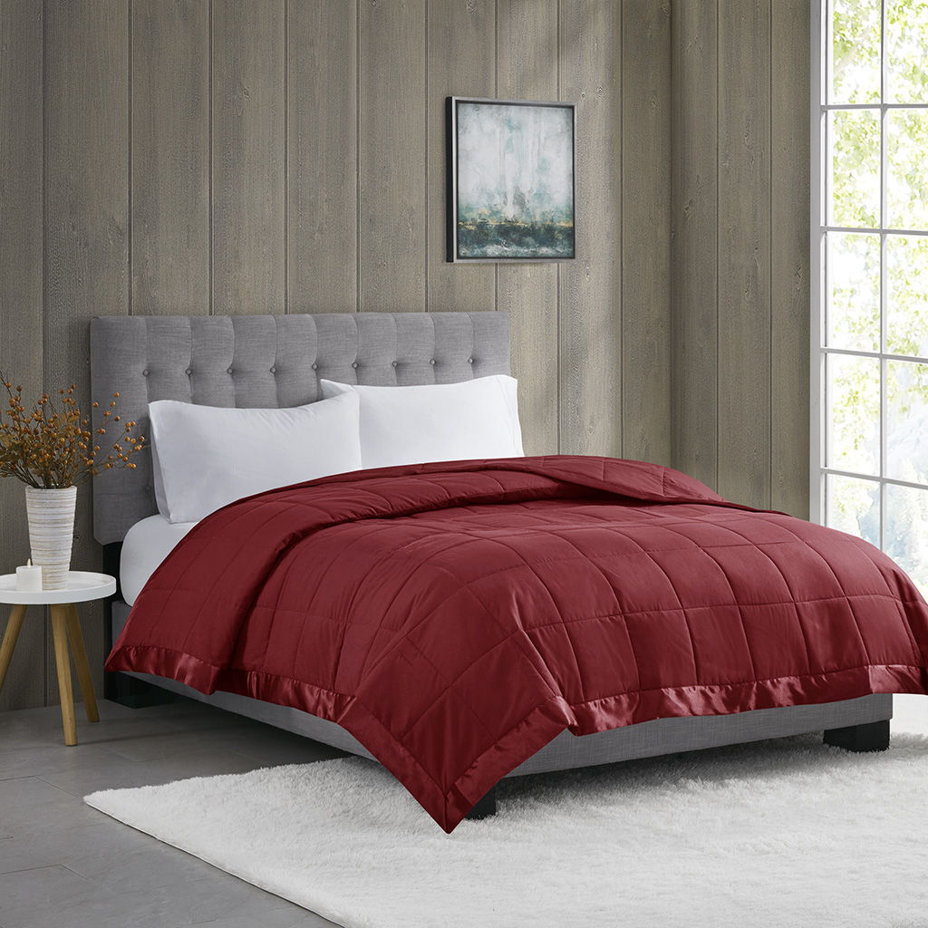 Windom - Lightweight Down Alternative Blanket With Satin Trim - Burgundy