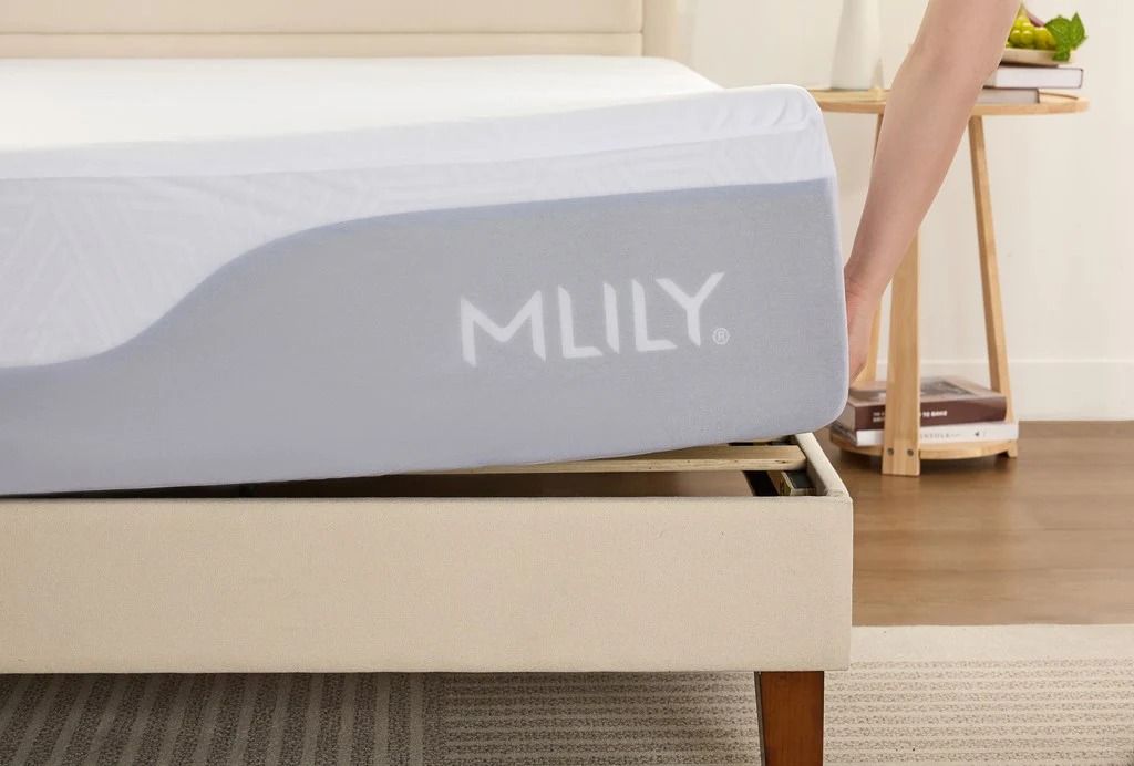 MLILY Polyester Knit - Waterproof Mattress Protector MLILY