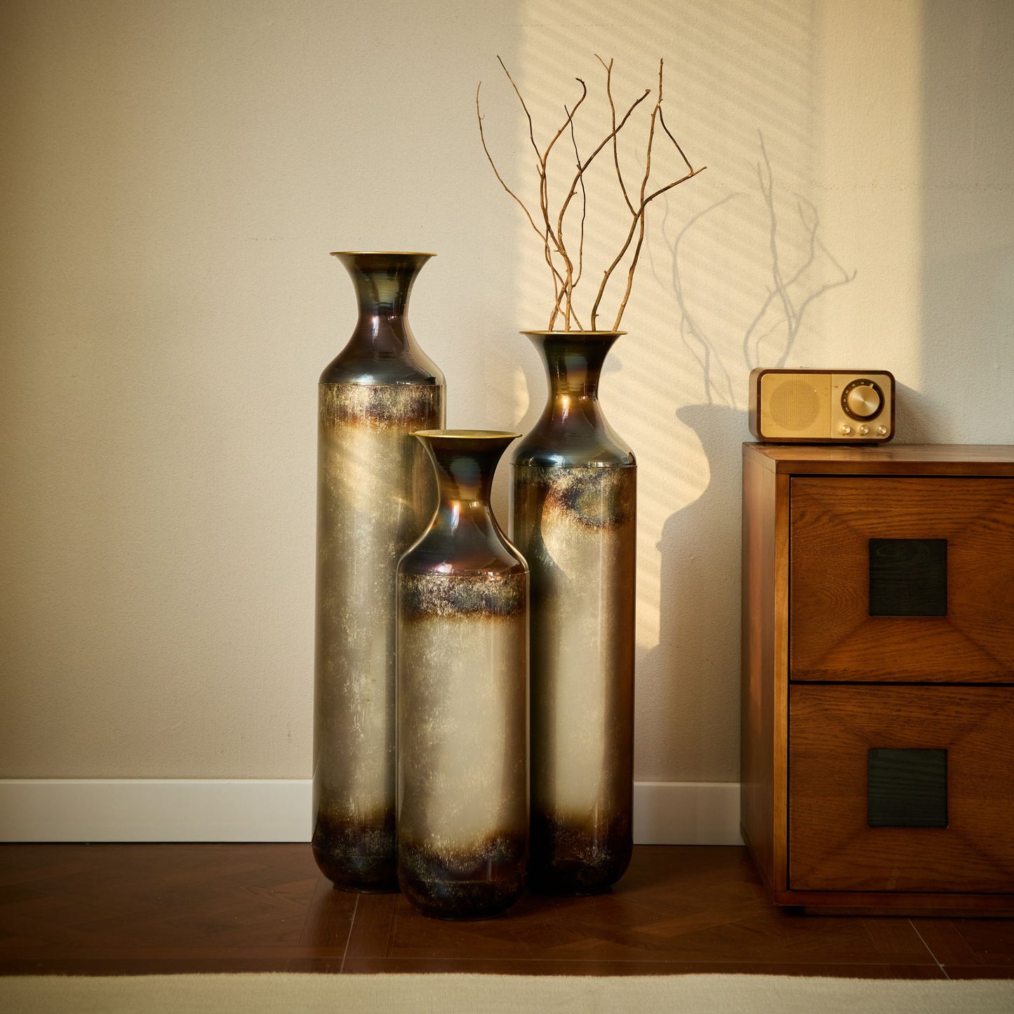 Modern Droplet Shaped Floor Vase Set, Glazed Metal Decorative Vases 3 Piece Home Accent For Living Room - Gold / White Daily Nest