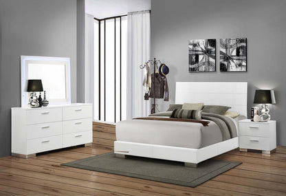 Felicity - Bedroom Set With LED Mirror CoasterEssence