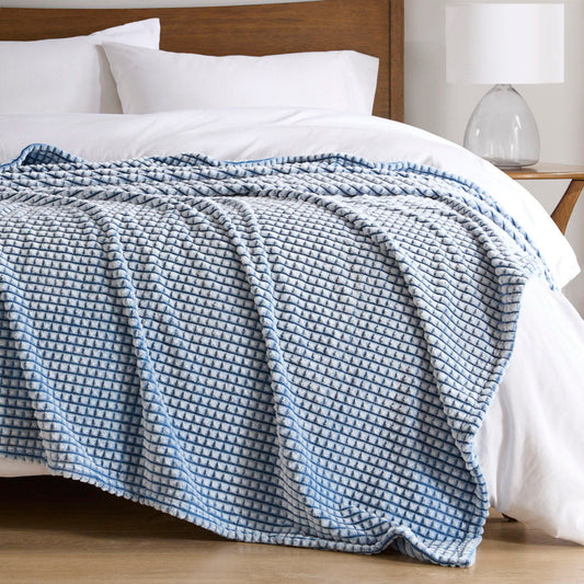 Carved Plush - King Blanket - Blue