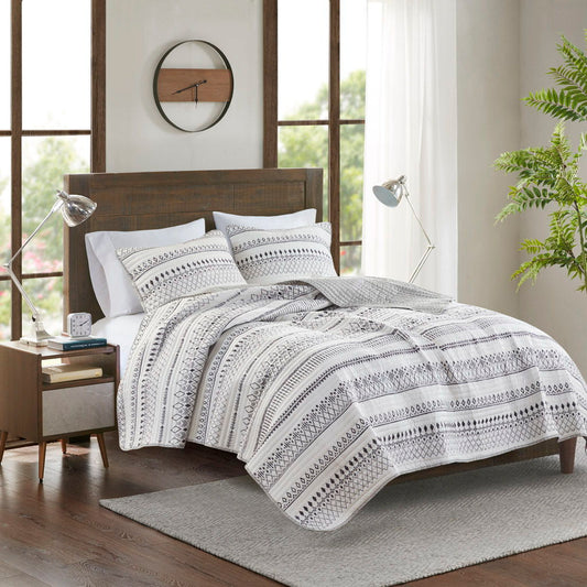 Fraser - 3 Piece Full/Queen Printed Quilt Set - Ivory/Black Madison Park