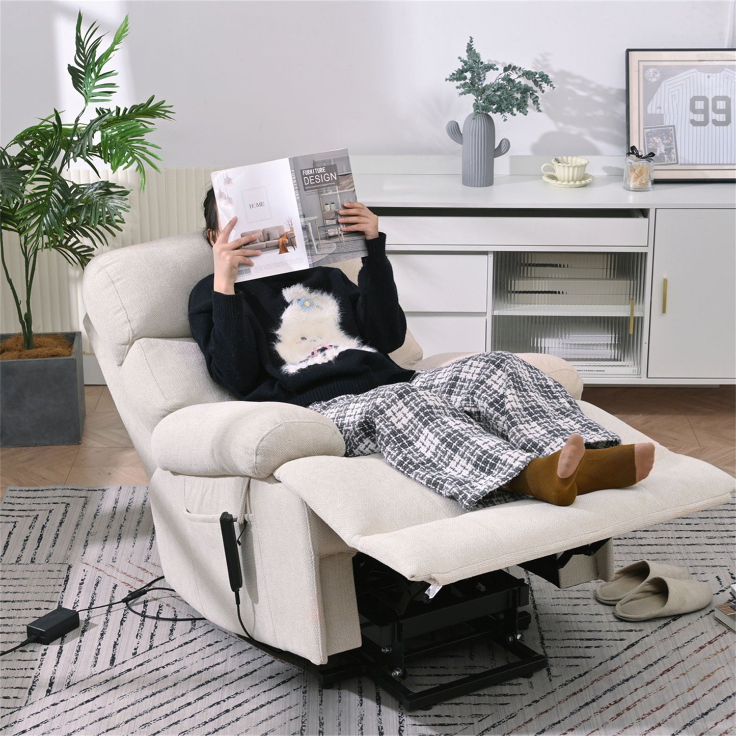 Oversized Power Lift Recliner Chai With Remote Control, Side Pocket, Spacious Seat Home Essentials