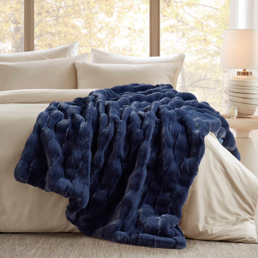 Vivienne - Throw - Navy Madison Park