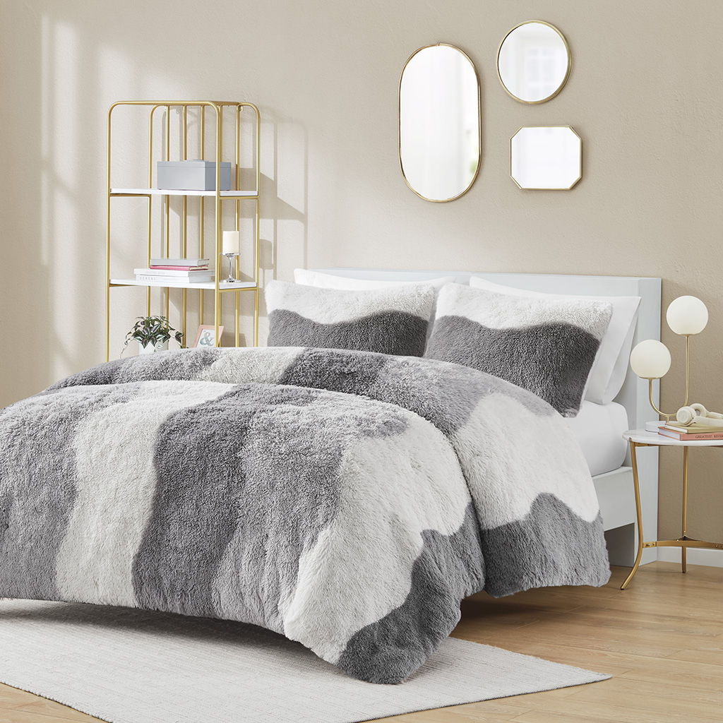 Cassie - Ombre Shaggy Faux Fur Comforter Set - Gray