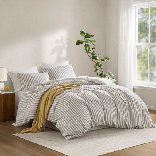 Etta - 3 Piece Queen Duvet Set - Gray Madison Park