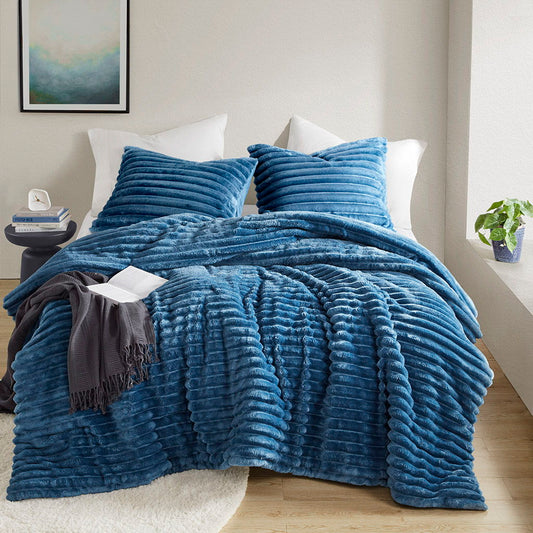 Avril - King/California King Fluffy Ribbed Plush Comforter Set - Blue Super Listing