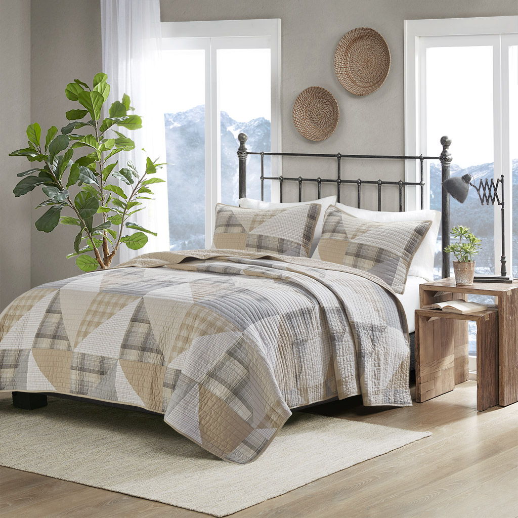 Olsen - 3 Piece King Oversized Cotton Quilt Set - Tan