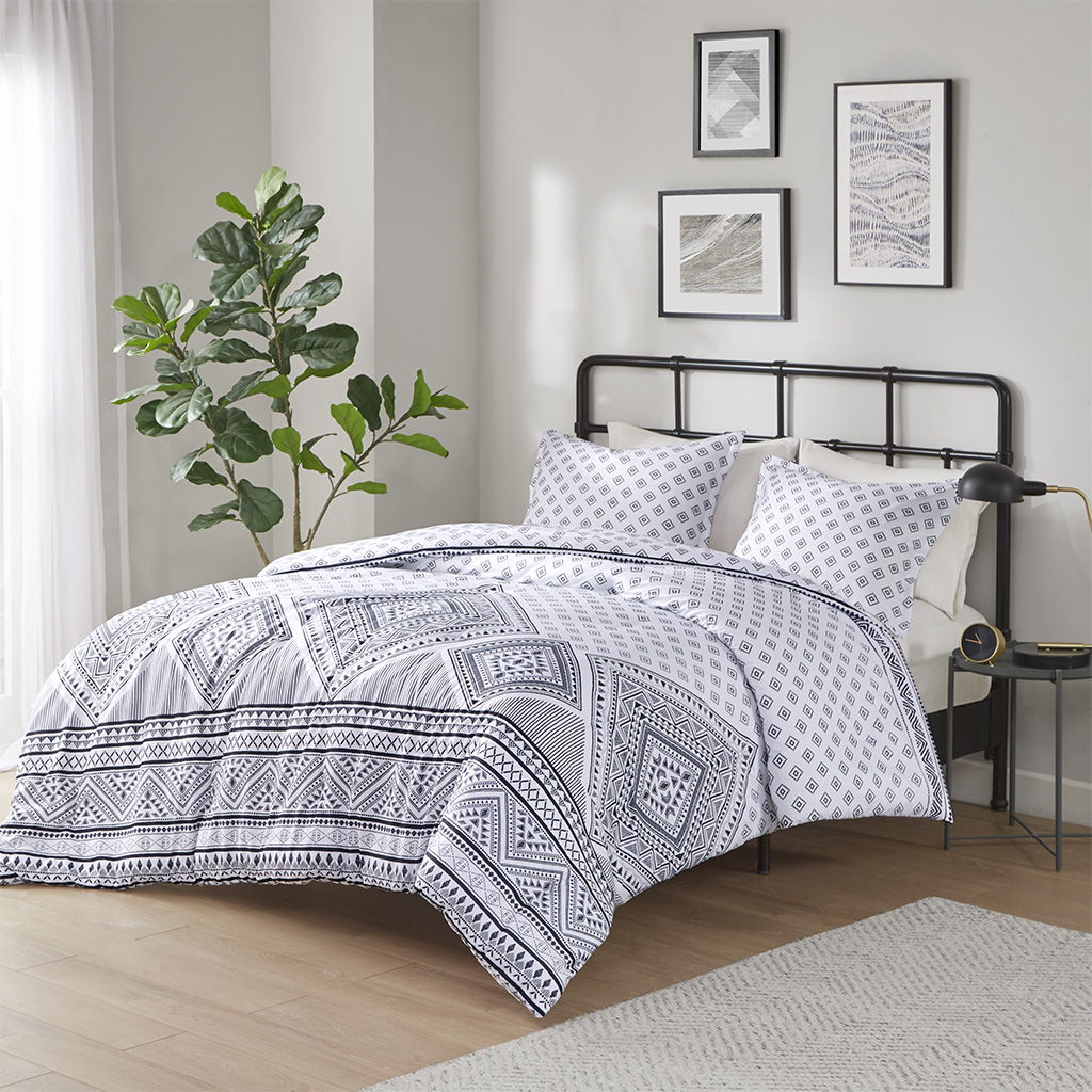 Camila - Full Reversible Duvet Cover Set - Black/White