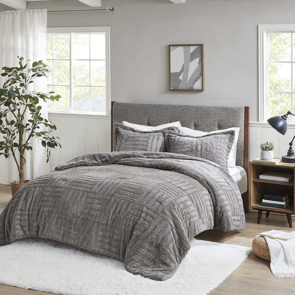 Arctic - Down Alternative Comforter Mini Set - Gray Madison Park