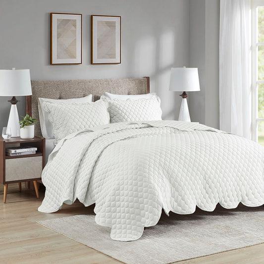 Nala - 3 Piece King Scalloped Edge Crinkle Microfiber Quilt Set - Ivory