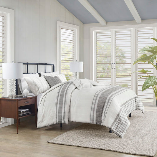 Morgan - 5 Piece Jaquard Duvet Set - White / Gray Harbor House