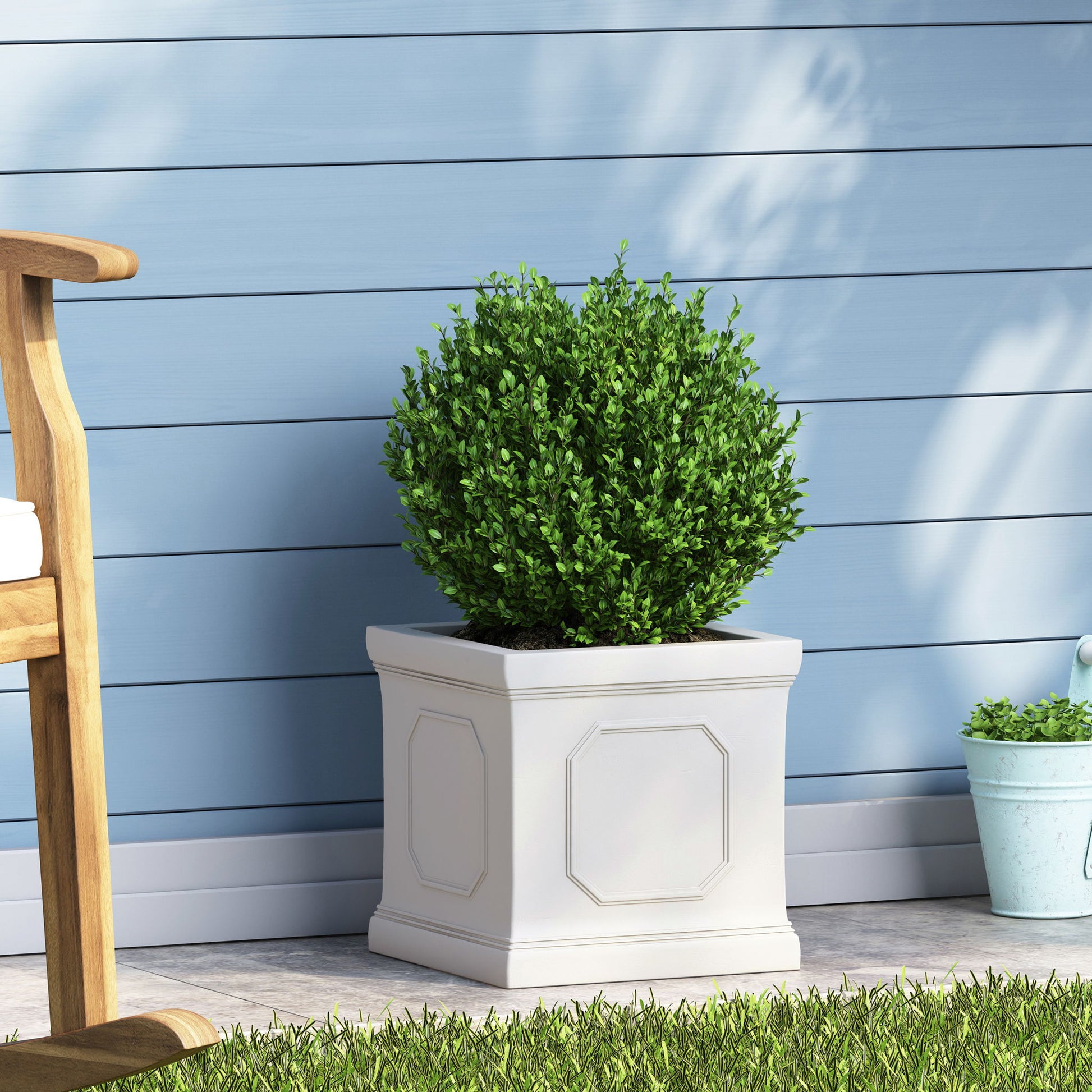Durable Planter Noble House