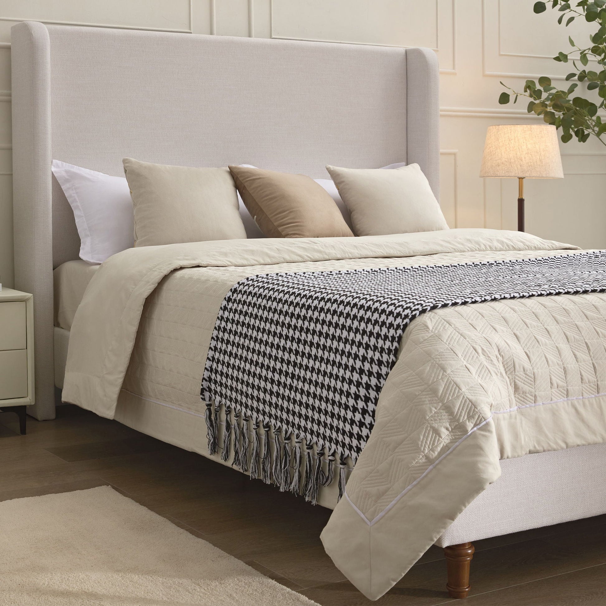 Hayden - Upholstered Wingback Bed With Tall Headboard House & Home Furniture