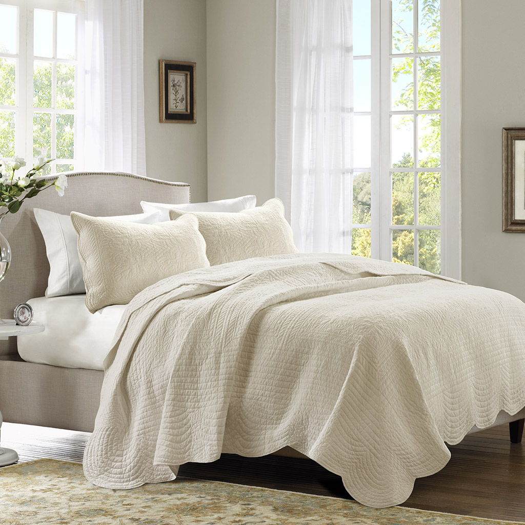 Tuscany - King 3 Piece Reversible Scalloped Edge Coverlet Set - Cream Madison Park