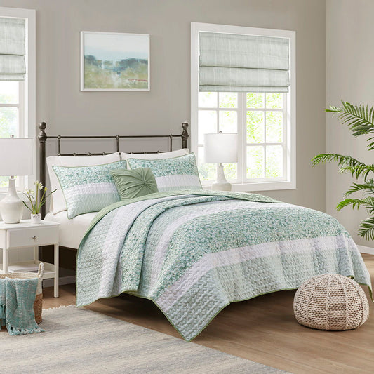 Caralie - 4 Piece Full Seersucker Quilt Set With Throw Pillow - Green