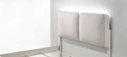 Laveda - Boucle Bed With LED Acme