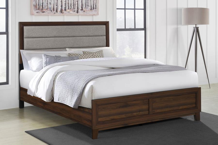 Welsley - Upholstered Bed Coaster Fine Furniture