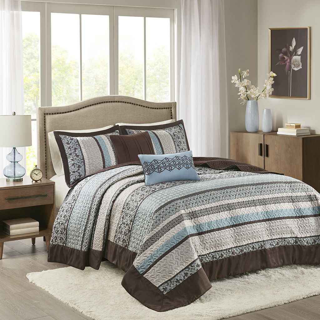 Princeton - 5 Piece Reversible Jacquard Bedspread Set - Light Blue