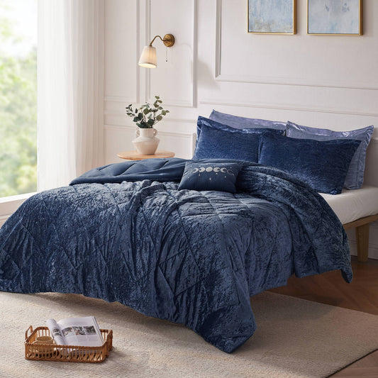 Felicia - King Comforter Set - Navy Intelligent Design