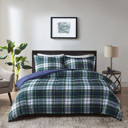 Parkston - King 3M Scotchgard Down Alternative All Season Comforter Set - Navy Madison Park Essentials