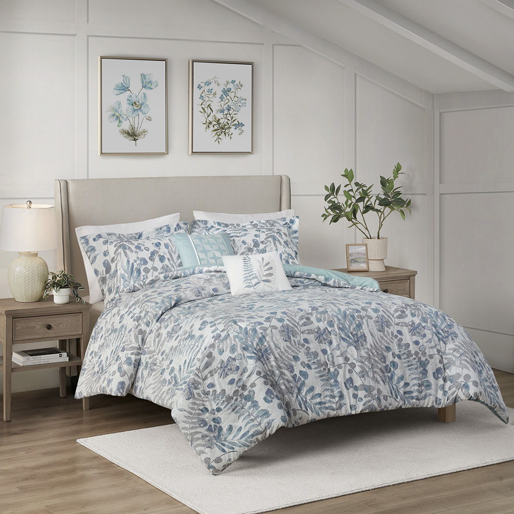 Bonnie - 5 Piece Botanical Floral Seersucker Duvet Cover Set - Light Blue