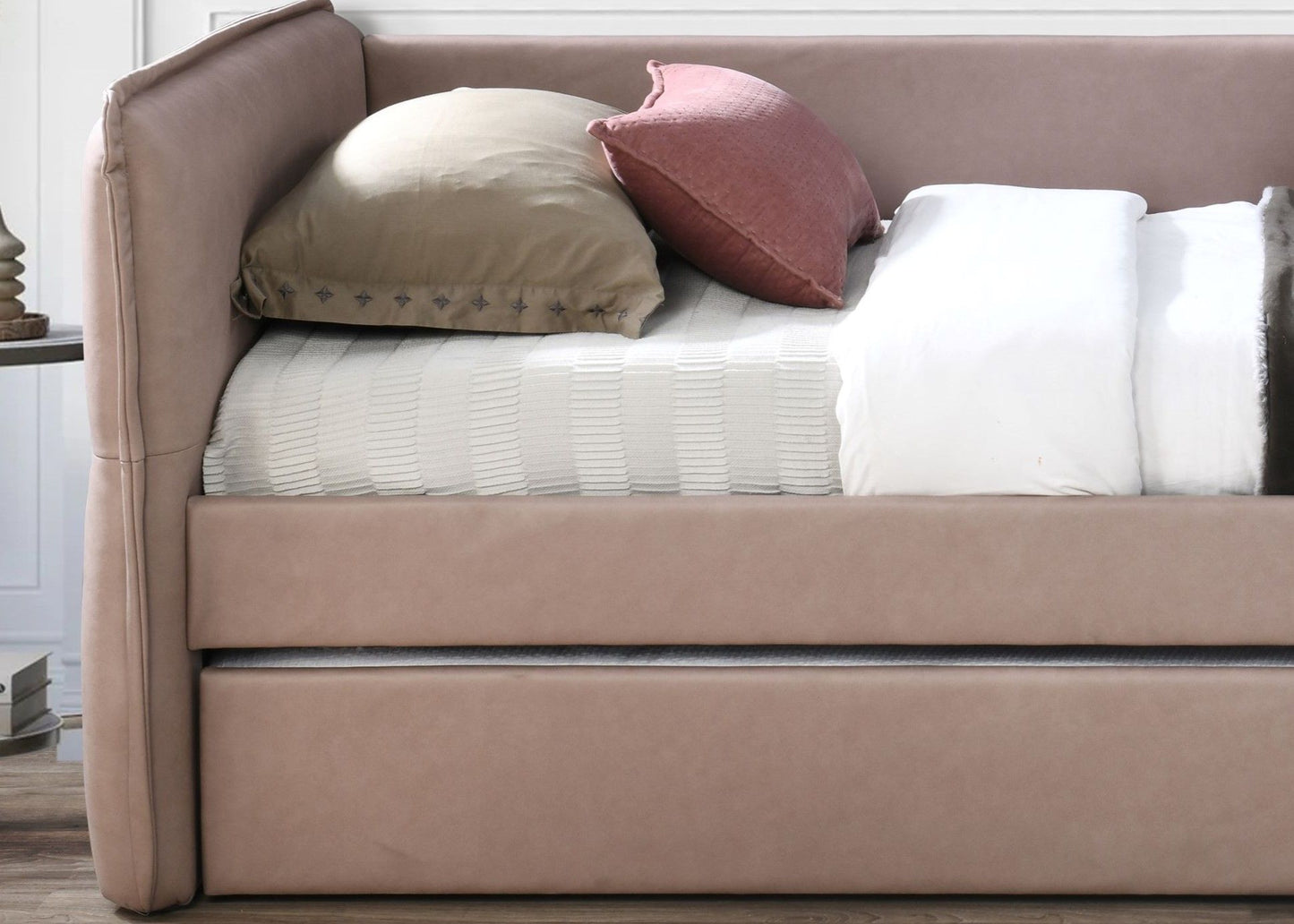 Daybed With A Trundle, Stylish Design Bernards Furniture