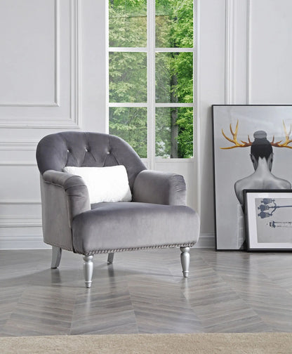 Elegant Traditional Armchair Glory Furniture